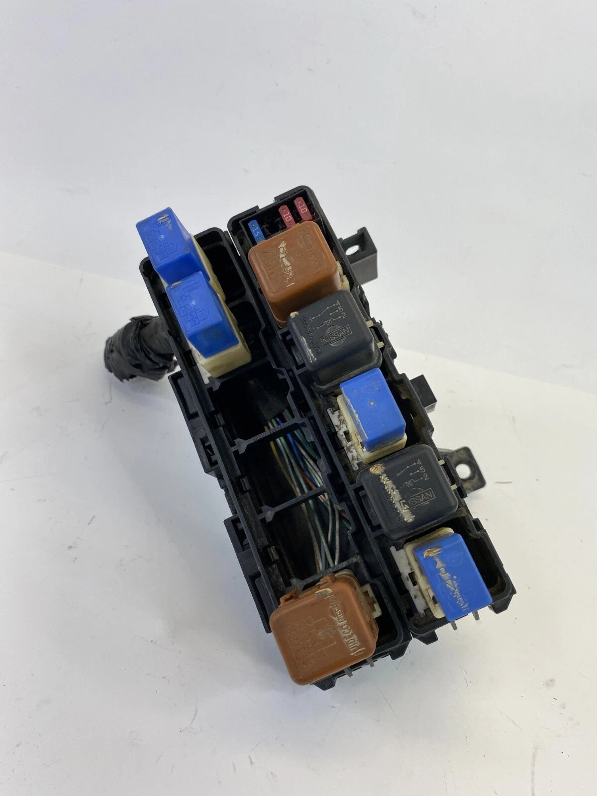 2005-2015 NISSAN XTERRA 4.0L ENGINE JUNCTION RELAY FUSE BOX LINK HOLDER BLOCK