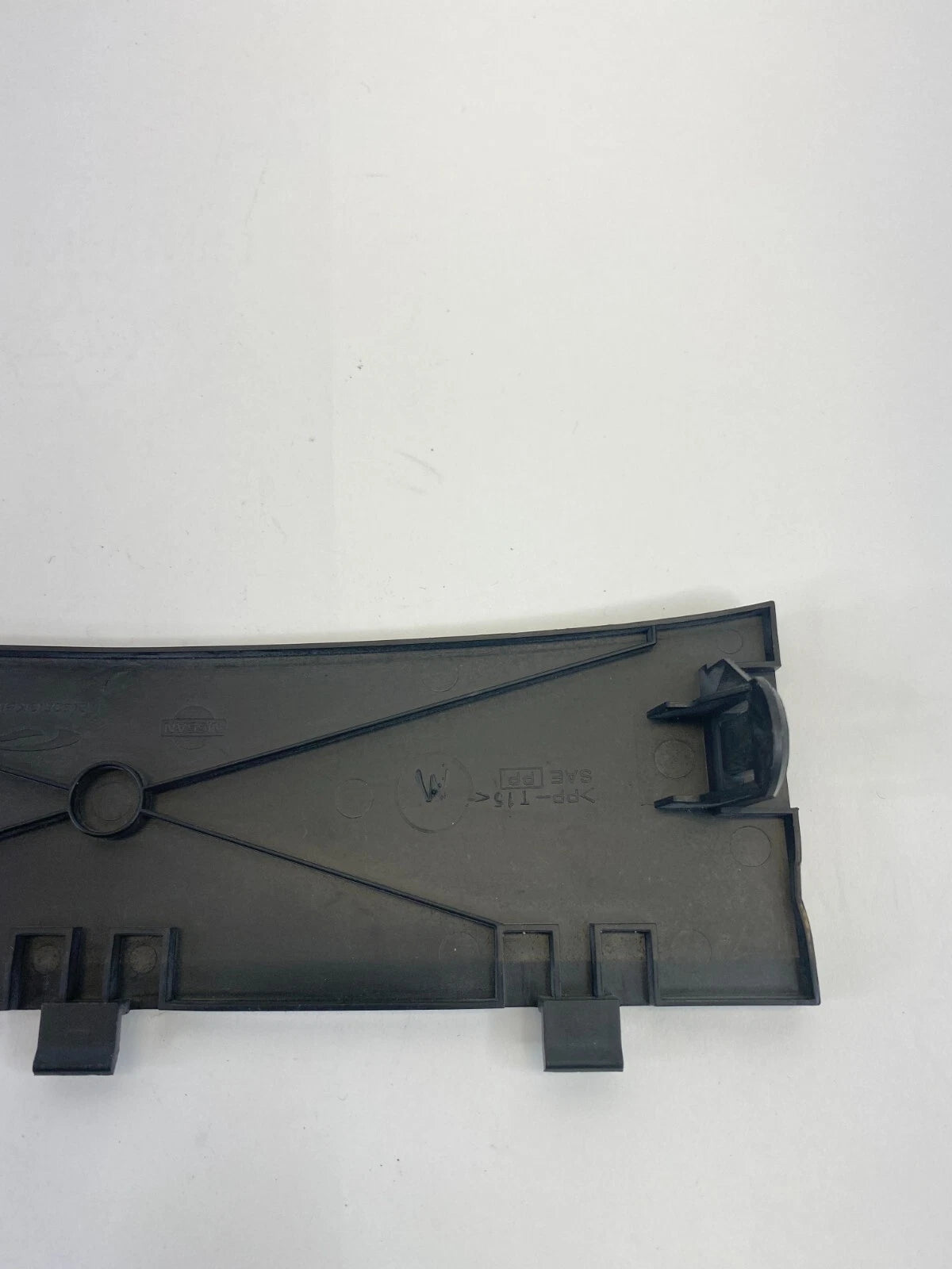 07-13 NISSAN ALTIMA CENTER DASH UNDER RADIO LOWER PLATE TRIM 68270-JA00A OEM