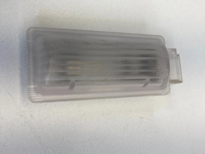 2000-2002 MERCEDES-BENZ S500 SEDAN REAR INNER CARGO TRUNK DOME LIGHT LAMP OEM