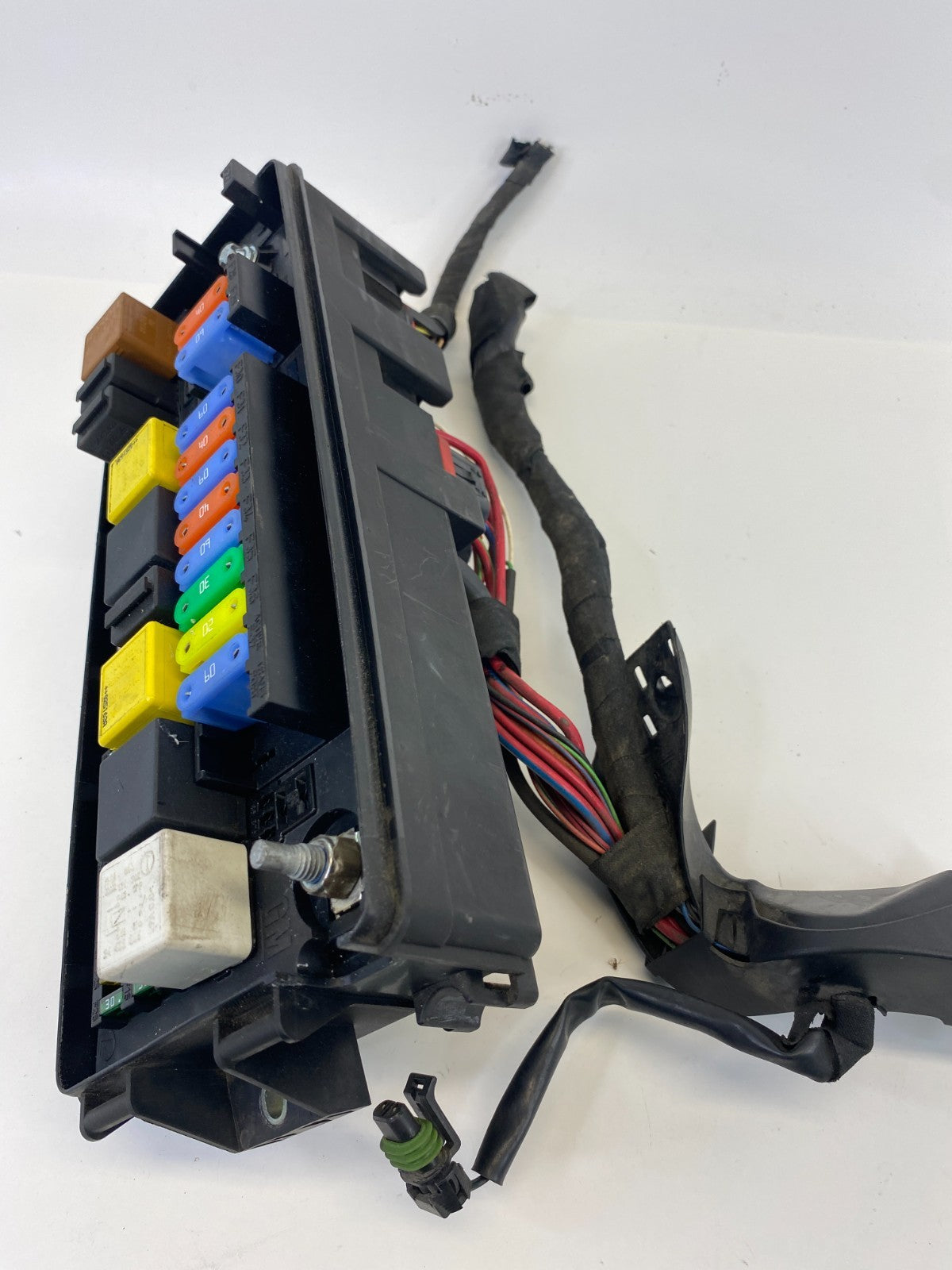 2003-2011 Saab 9-3 2.0L Engine Compartment Fuse Box Relay Box W/ Cap 12800998