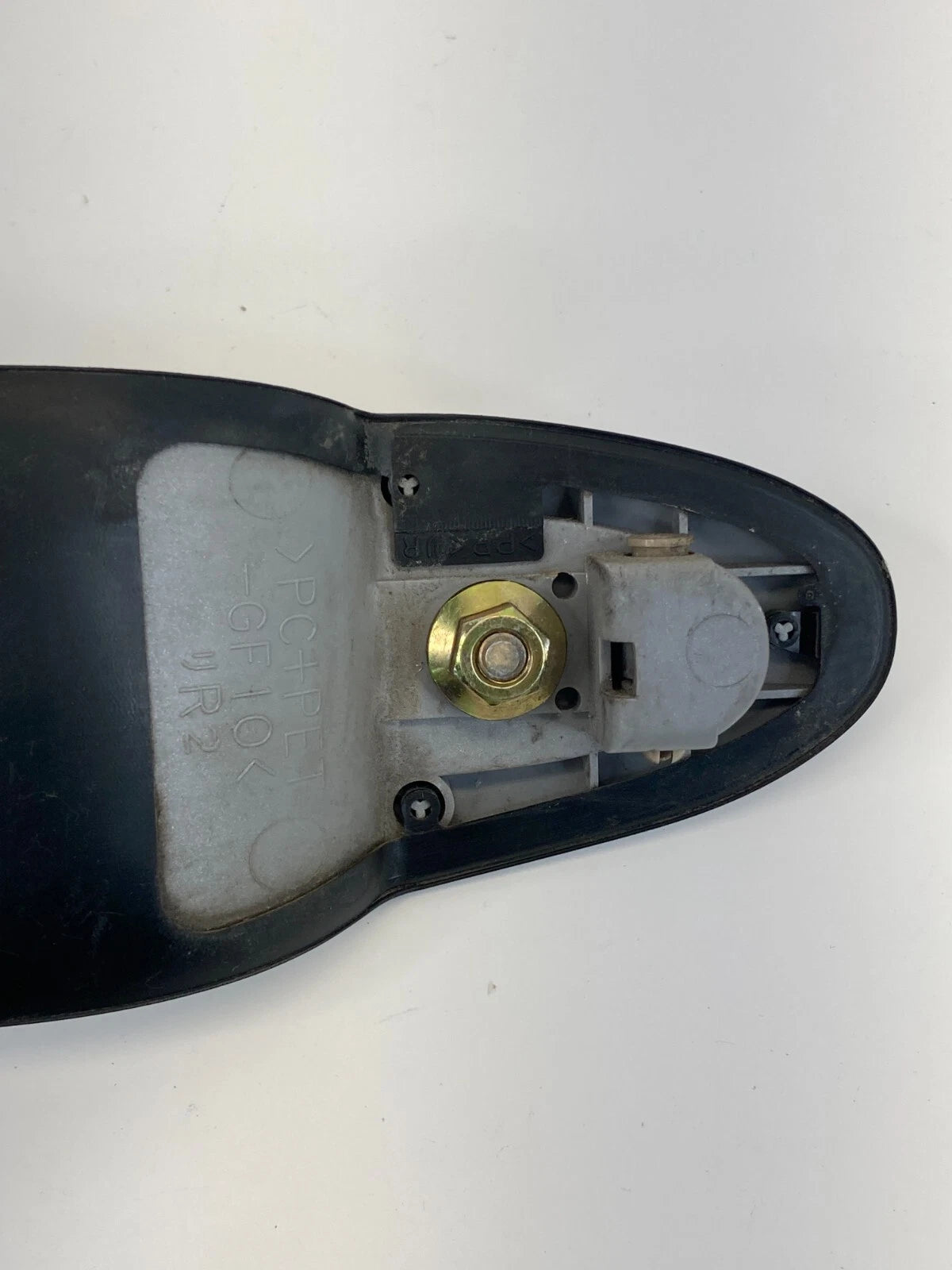 2000-2006 MAZDA MPV REAR RIGHT PASSENGER DOOR EXTERIOR DOOR HANDLE ASSEMBLY OEM