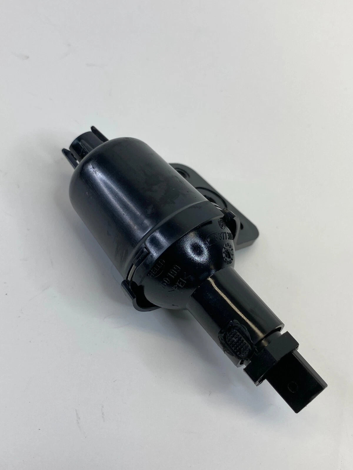 02-05 BMW 745I 745LI FRONT RIGHT PASSENGER SIDE DOOR HANDLE LIGHT SWITCH 8379697