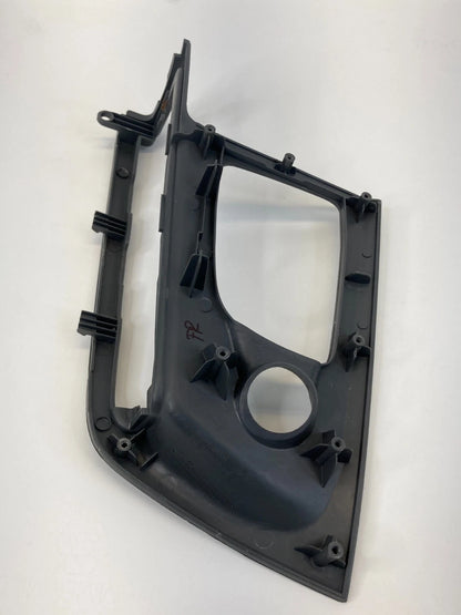2004-2009 KIA SPECTRA FRONT RIGHT DOOR PANEL SWITCH BEZEL OEM FACTORY 823442F000