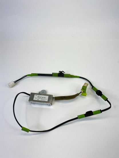 04-06 LEXUS RX330 REAR TRUNK RADIO NOISE ANTENNA AMPLIFIER AMP MODULE 8630048190