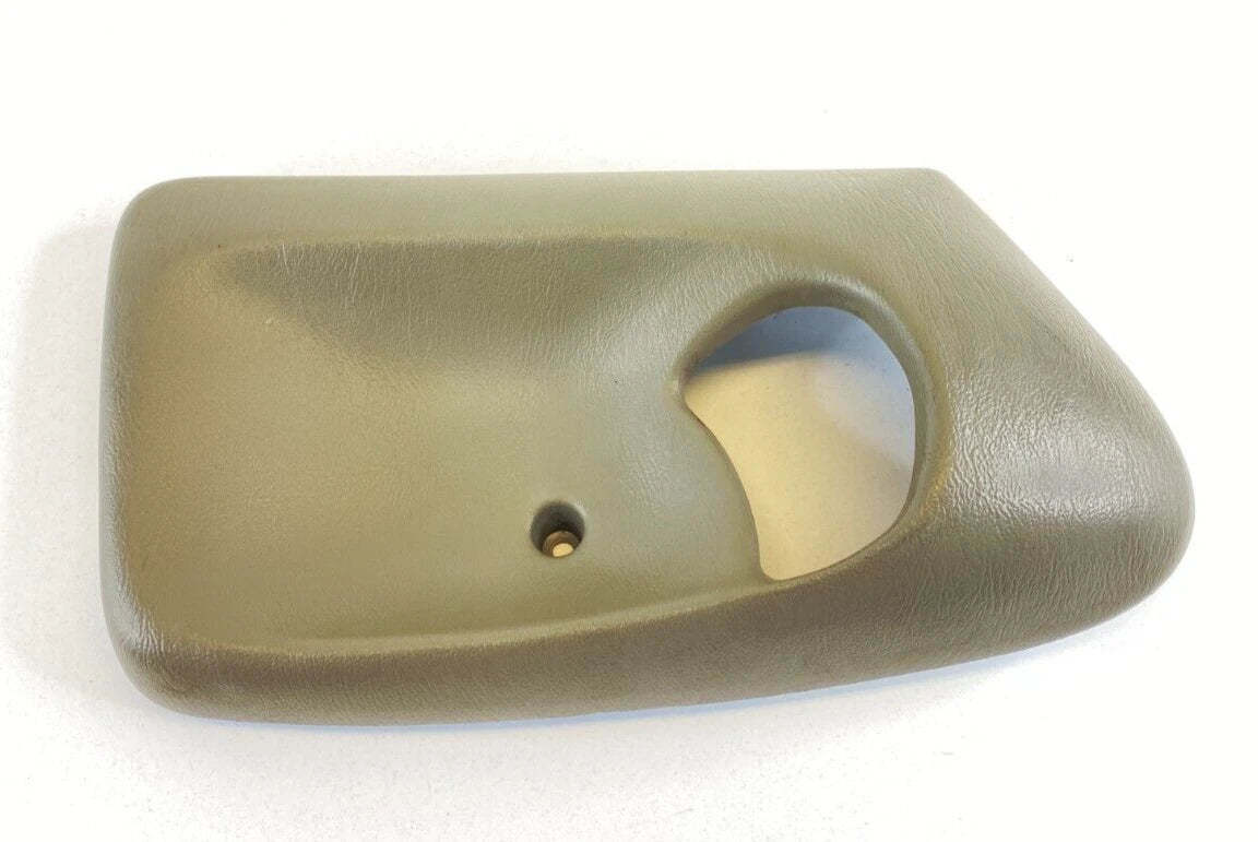 2000-2005 00-05 CHEVROLET IMPALA REAR LEFT INTERIOR DOOR HANDLE BEZEL 21995764
