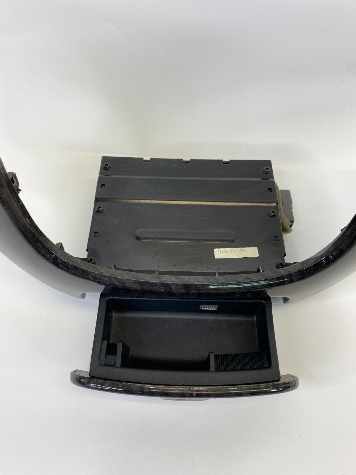 07-09 Hyundai Santa Fe Center Dash Under Radio Bezel Trim Molding 847802B000 OEM