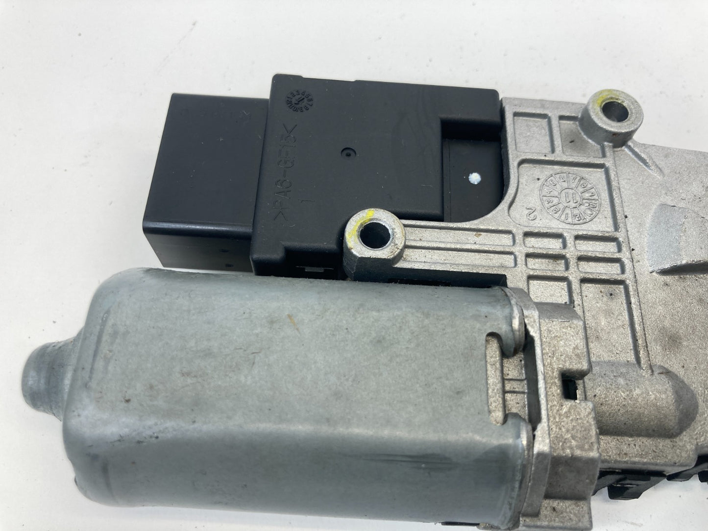 2012-2022 Volkswagen Passat Sedan Sunroof Moonroof Sun Roof Motor 561959591 OEM