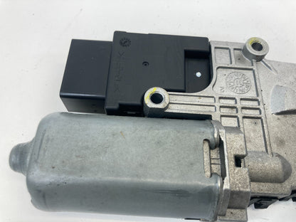 2012-2022 Volkswagen Passat Sedan Sunroof Moonroof Sun Roof Motor 561959591 OEM