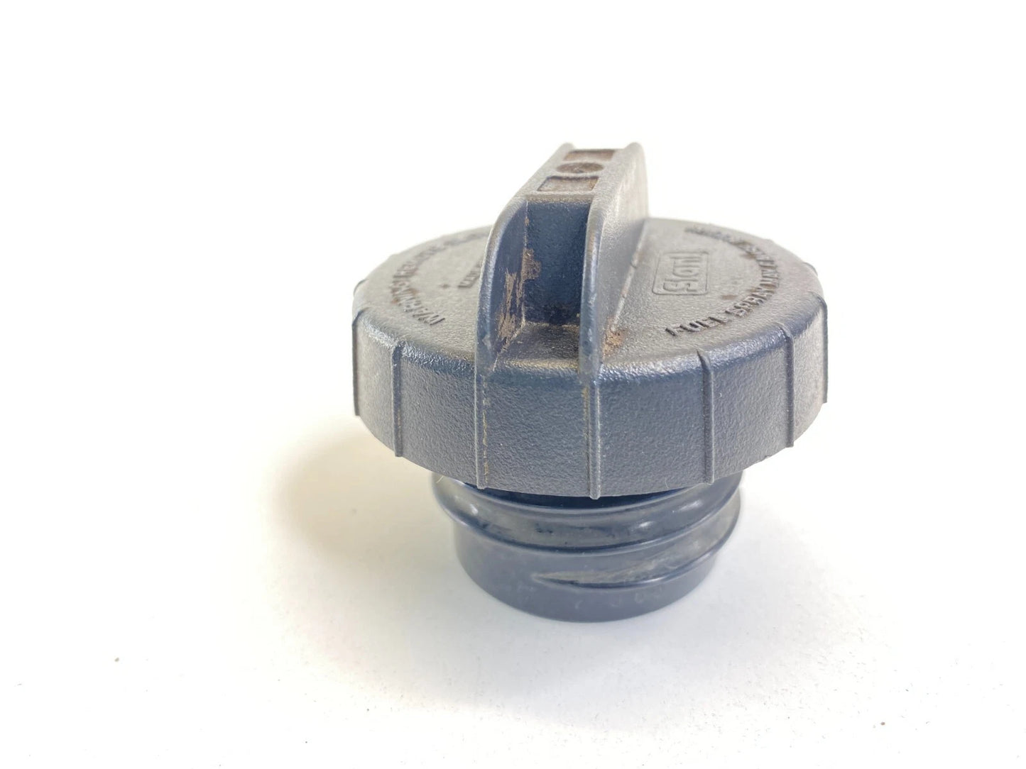 1998 1999 2000 2001 NISSAN ALTIMA SEDAN FUEL FILLER GAS TANK LID CAP COVER OEM