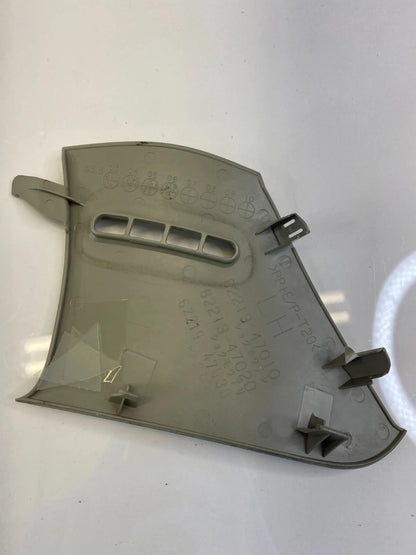 04-09 Toyota Prius LH Side Corner Pillar Trim Panel End Cover Garnish 6221947020
