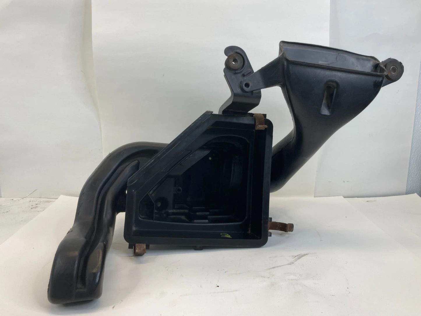 08-11 FORD FOCUS 2.0L 16V FWD AIR CLEANER BOX INTAKE ASSEMBLY VP8S4U-9A624-A OEM