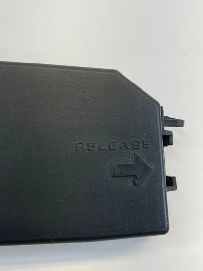 2009-2012 FORD ESCAPE FRONT ENGINE FUSE BOX LID COVER TRIM OEM FACTORY 3B0790100