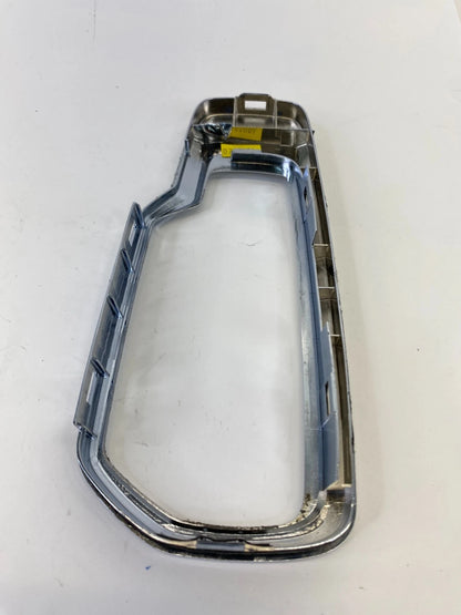 07-17 CHEVY EQUINOX CENTER CONSOLE GEAR SHIFTER BEZEL TRIM CHROME 20885260 OEM