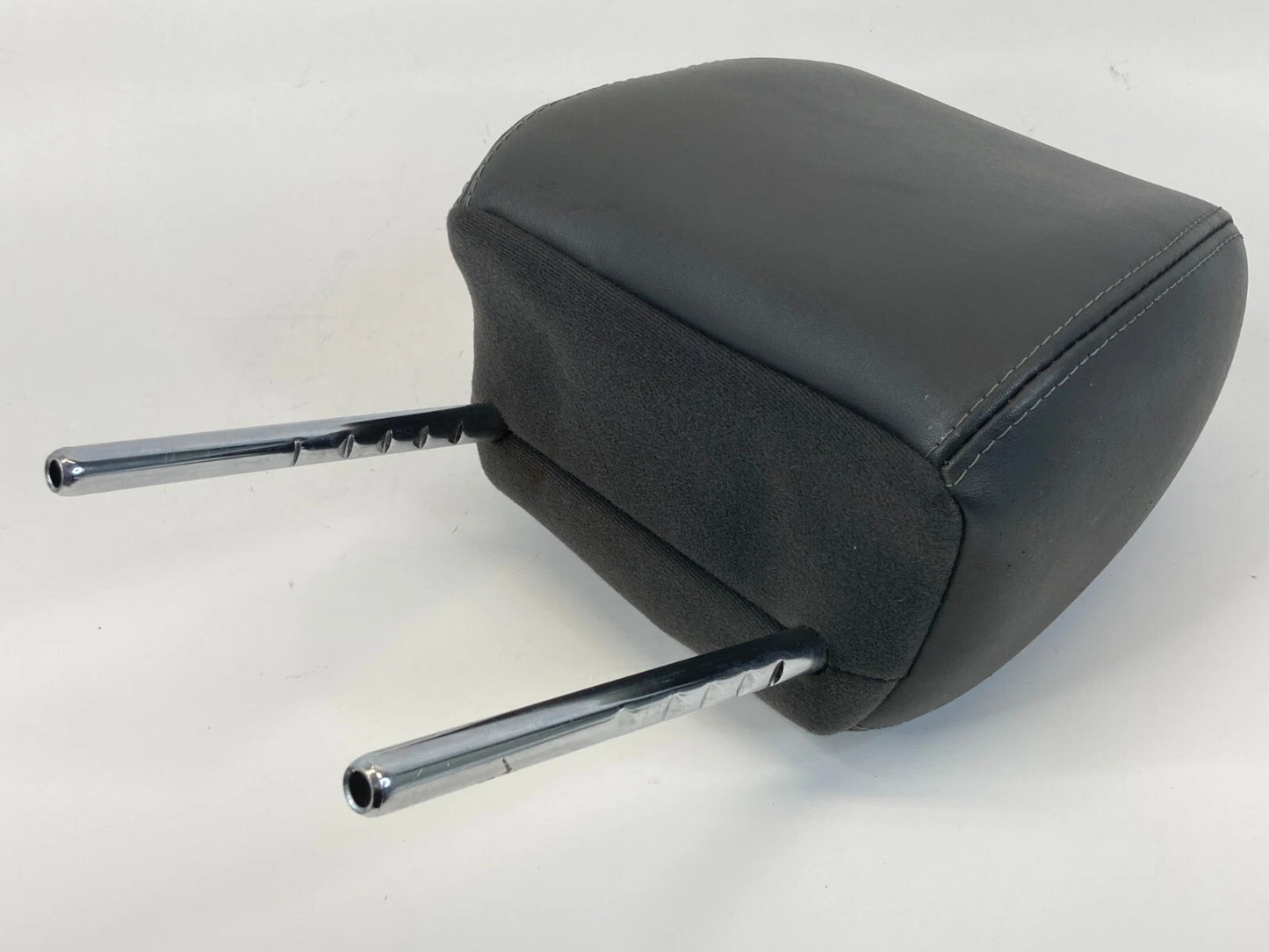 2013-2015 CHEVROLET CHEVY SPART FRONT LEFT SIDE SEAT HEAD REST HEADREST OEM