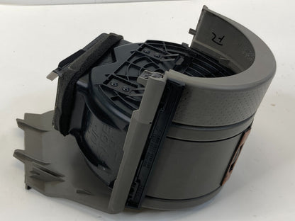 2003 2004 Infiniti G35 Dash Left Driver Outer A/C Air Vent Outlet E577-4112-500