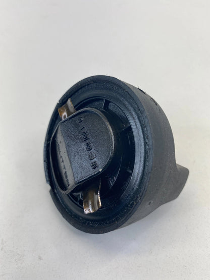 2006 2007 MERCEDES-BENZ C280 C 280 06-11 C350 ENGINE OIL FILLER COVER CAP OEM