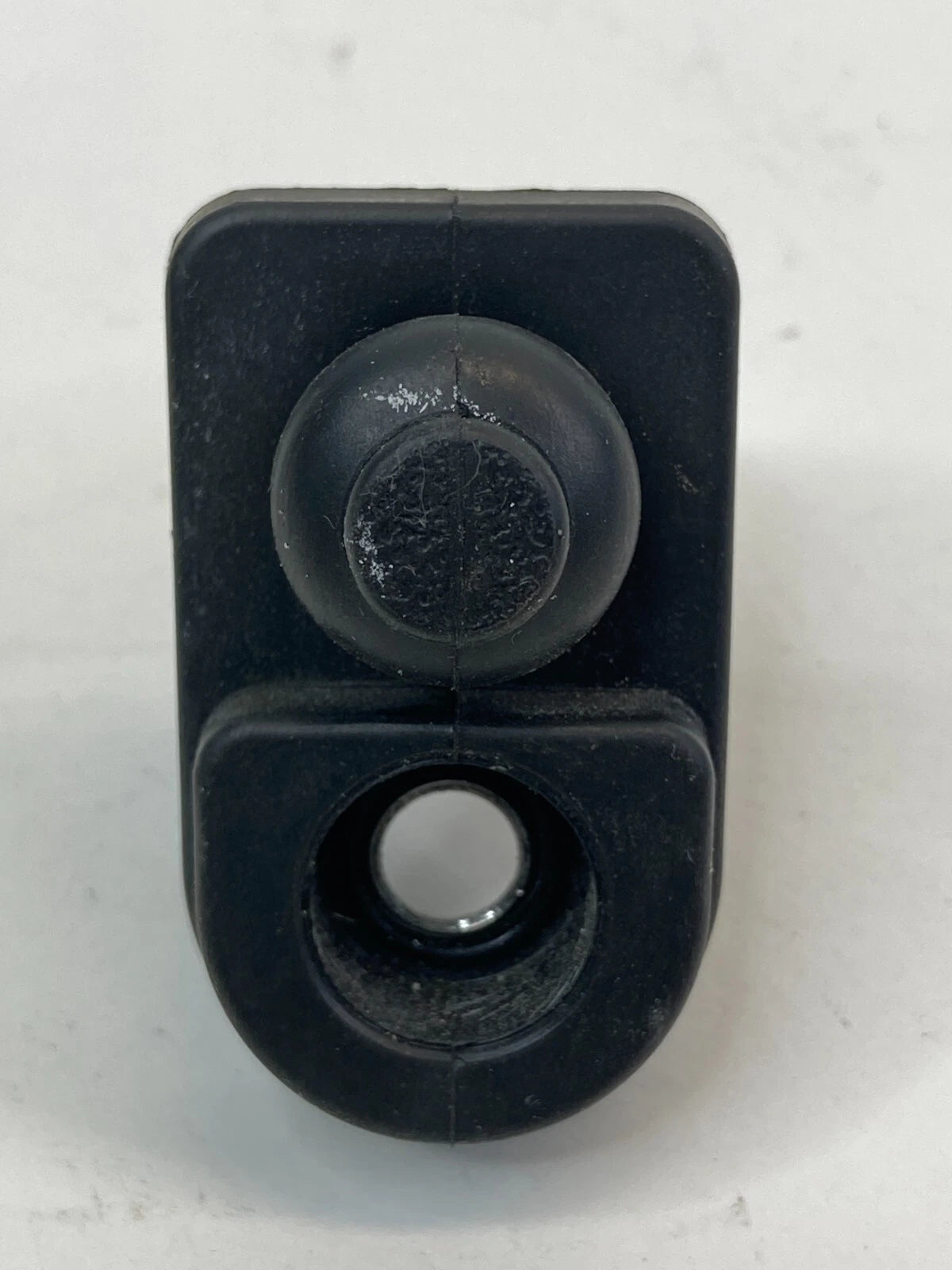 2015-2022 HYUNDAI ACCENT REAR RIGHT SIDE DOOR LIGHT AJAR JAMB SWITCH SENSOR OEM