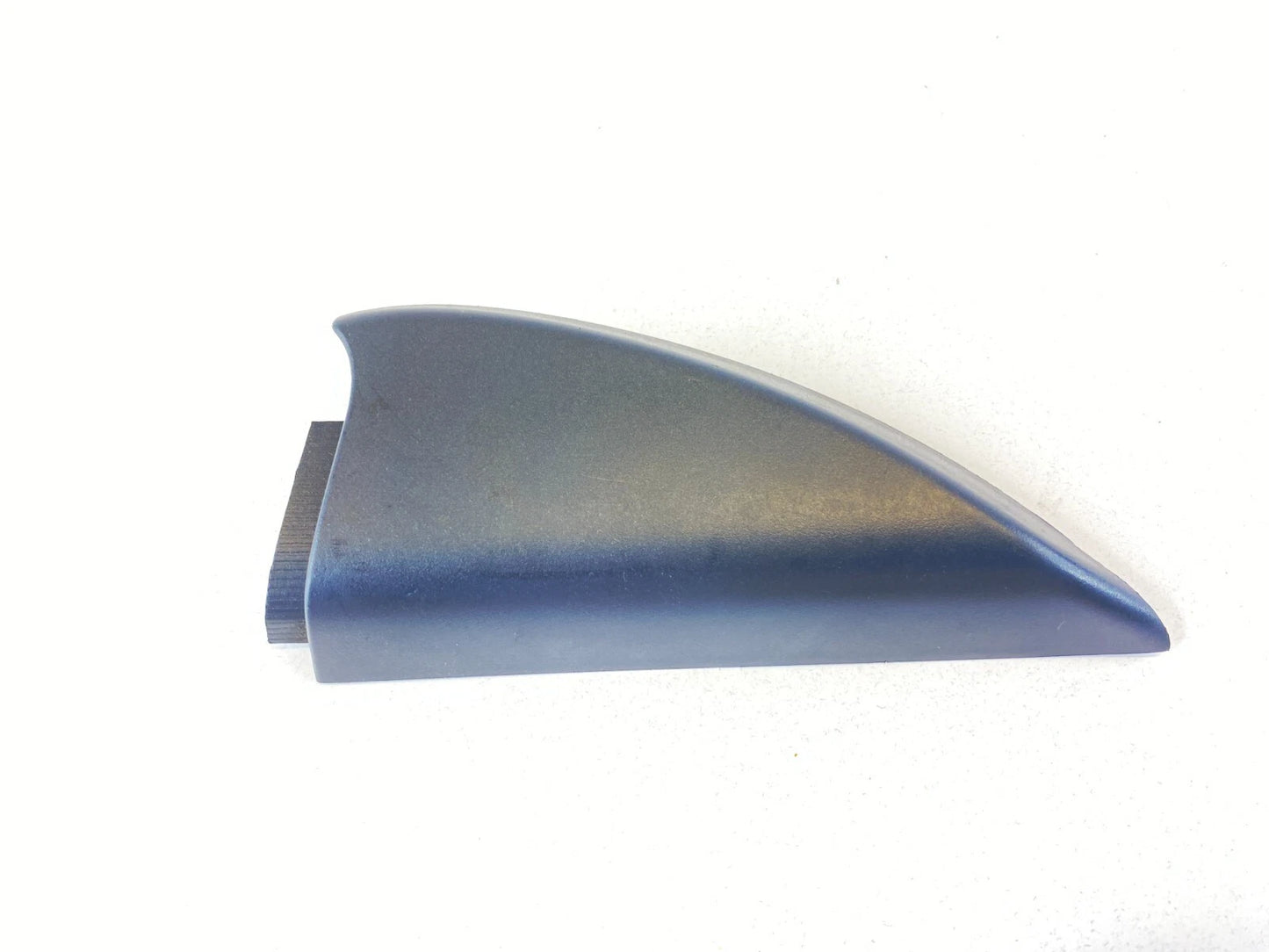 2004-2011 VOLVO S40 REAR LEFT DRIVER SIDE INNER CORNER COVER PANEL TRIM OEM