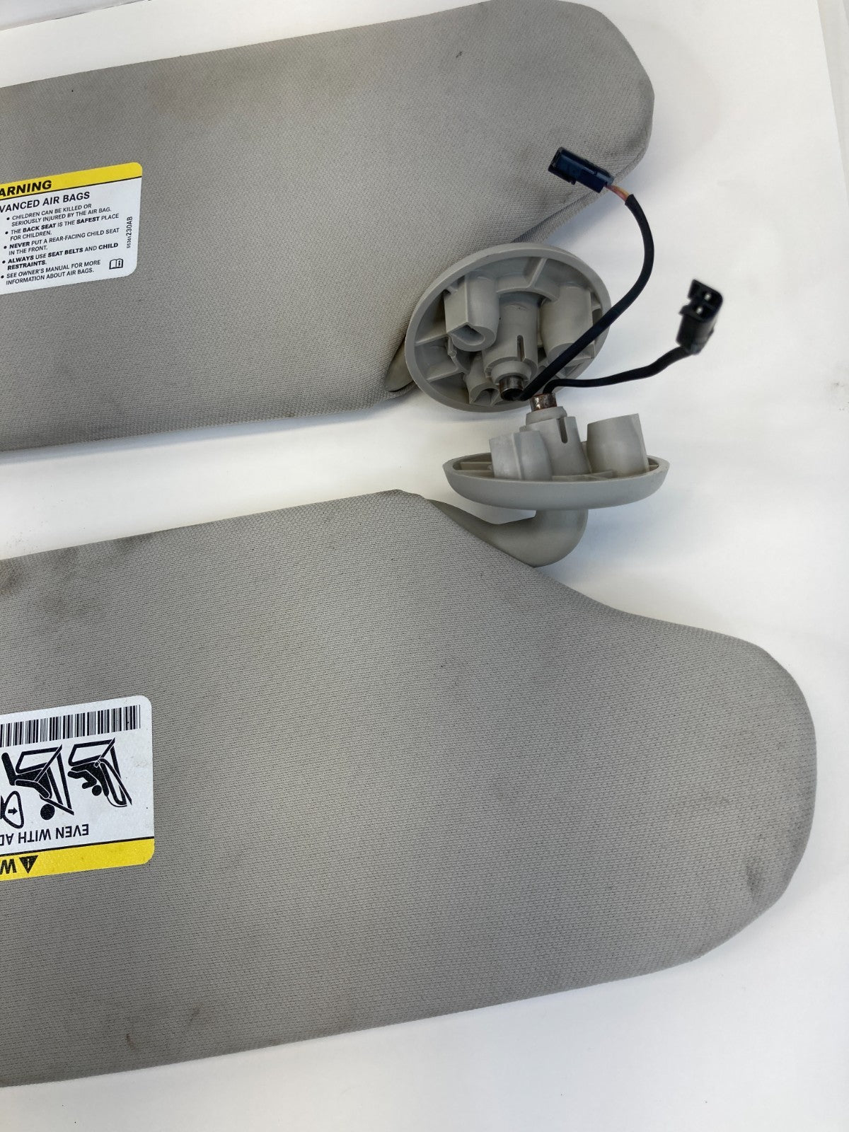 11-16 Chrysler Town & Country Left & Right Side Sun Visor Sunvisor W/ Homelink