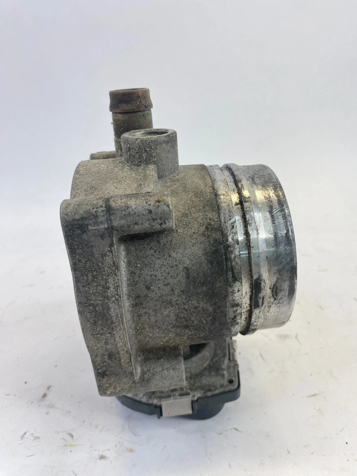 2007 2008 BMW 335XI 3.0L THROTTLE BODY THROTTLE VALVE 7-556-119-0-02 OEM