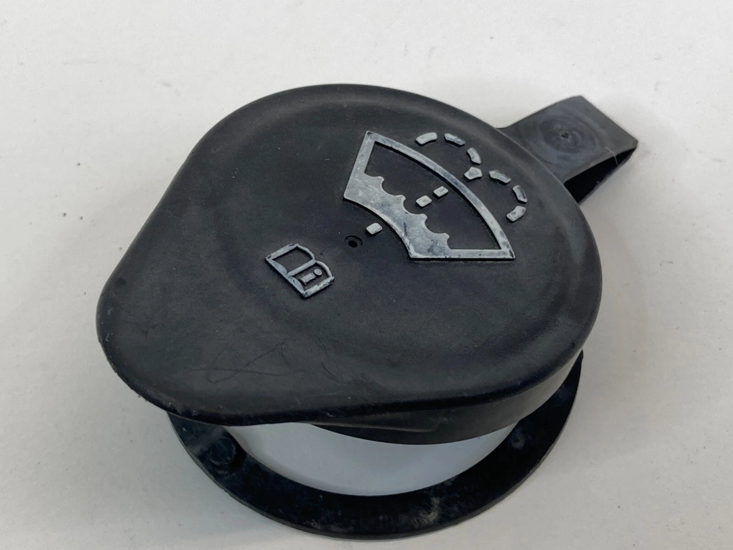2005-2010 CHEVY COBALT WINDSHIELD WIPER WASHER FLUID RESERVOIR TANK BOTTLE CAP