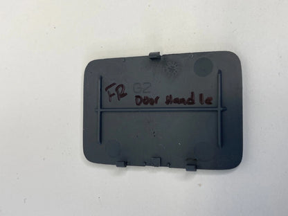 2003-2005 HONDA PILOT FRONT RIGHT PASSENGER INTERIOR DOOR HANDLE SCREW COVER OEM