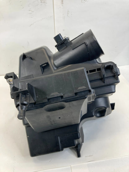 2013-2017 Nissan Quest 3.5L V6 A/T Air Intake Cleaner Box w/ Maf Sensor OEM