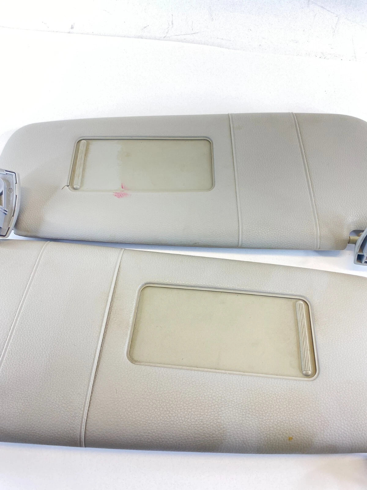 2004-2007 BMW 525I 530I E60 FRONT LEFT RIGHT SUN VISOR SUNSHADE PAIR ASSY OEM