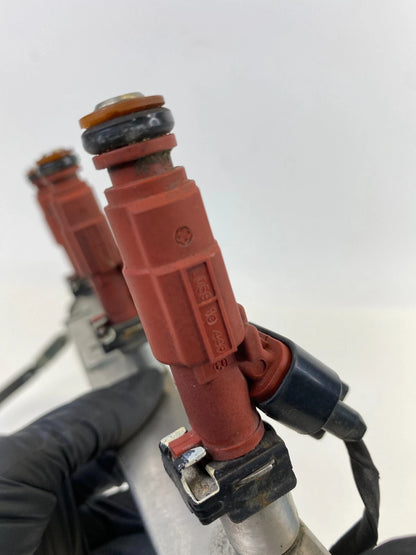 2014-2016 KIA FORTE 1.8L ENGINE FUEL RAIL INJECTION INJECTORS ASSY 41030485A OEM