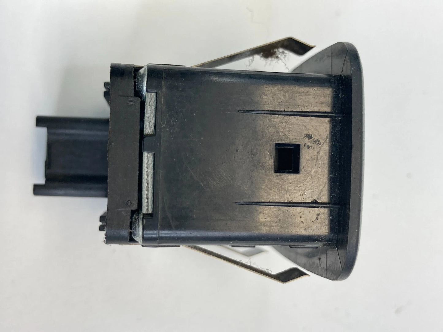2008-2010 CHRYSLER TOWN & COUNTRY REAR RIGHT DOOR POWER WINDOW SWITCH 04602539AC