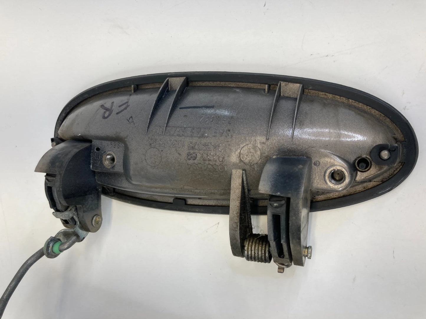 2004-2008 PONTIAC GRAND PRIX FRONT RIGHT EXTERIOR DOOR HANDLE ASSEMBLY 10308590