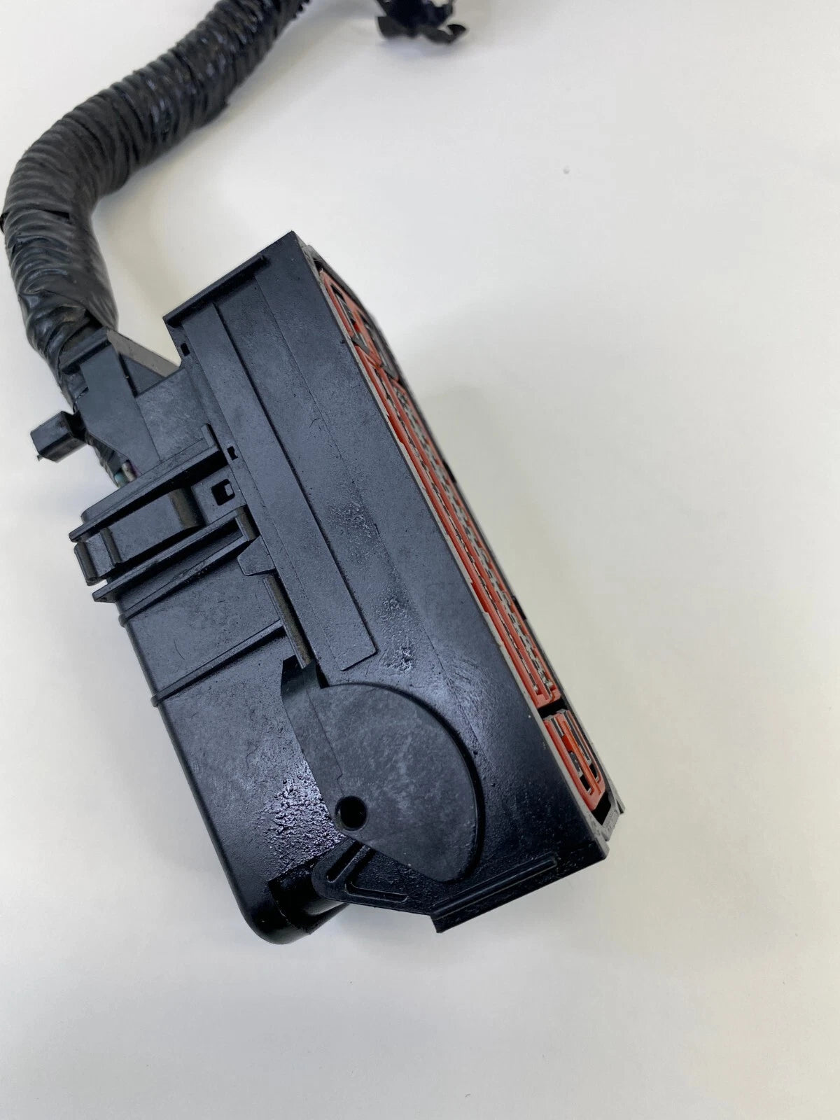 2009 Ford Escape 3.0L 4WD ABS Anti Lock Brake Pump Module Plug Connector OEM