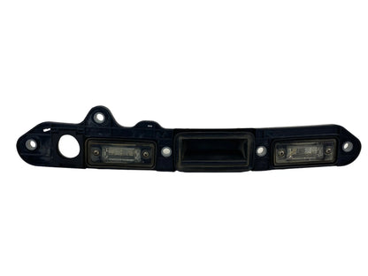 2007-2010 VOLKSWAGEN PASSAT SEDAN REAR TAILGATE LICENSE PLATE LIGHT LAMP OEM