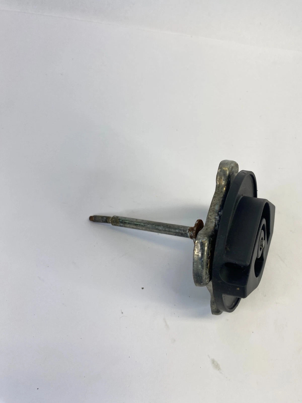 2011-2019 FORD EXPLORER SPARE TIRE CARRIER HOLD DOWN BOLT WASHER RETAINER OEM