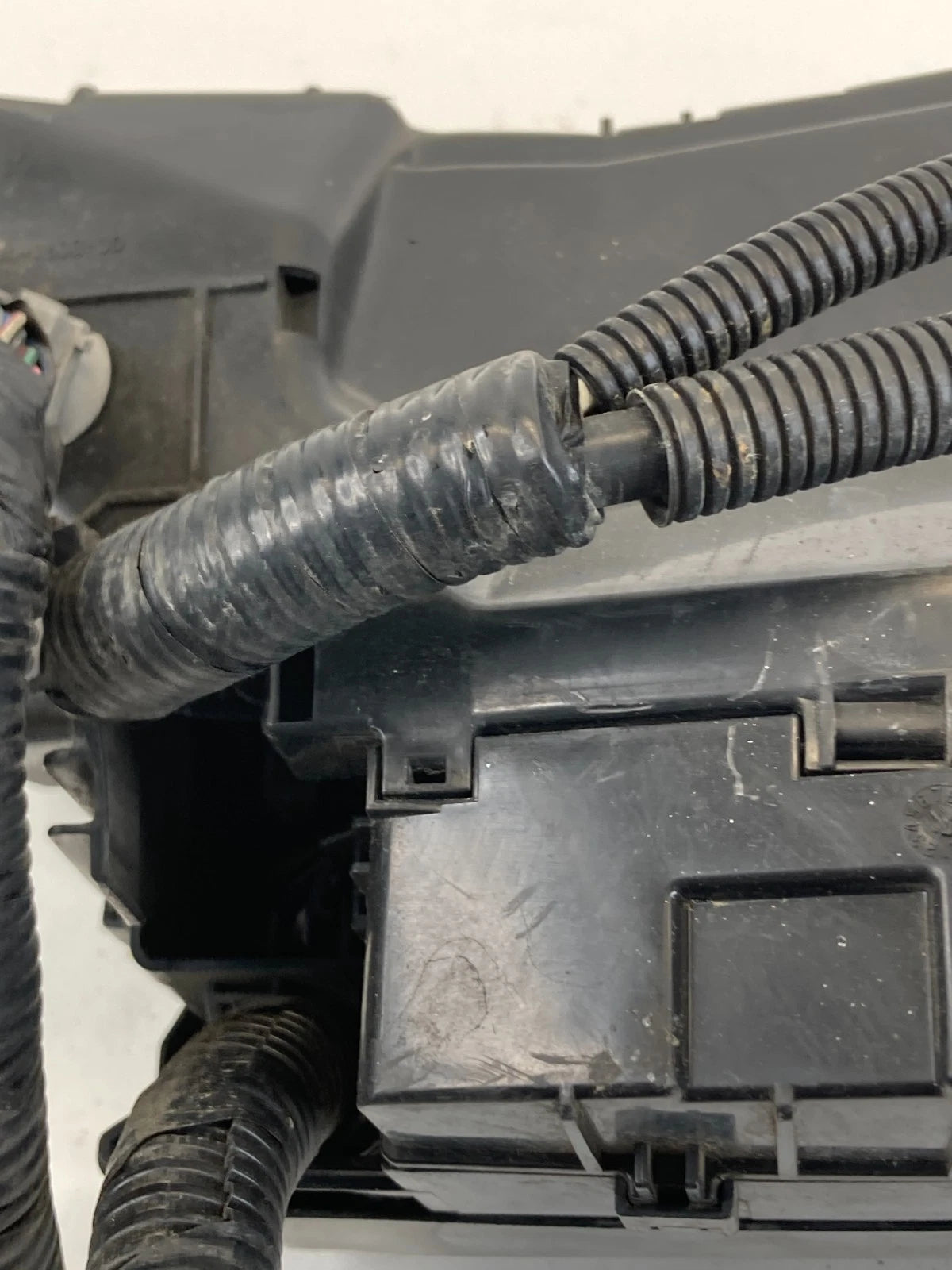 2013-2018 MAZDA CX-5 CX5 ENGINE FUSE RELAY BOX BODY CONTROL MODULE KD45-675X0