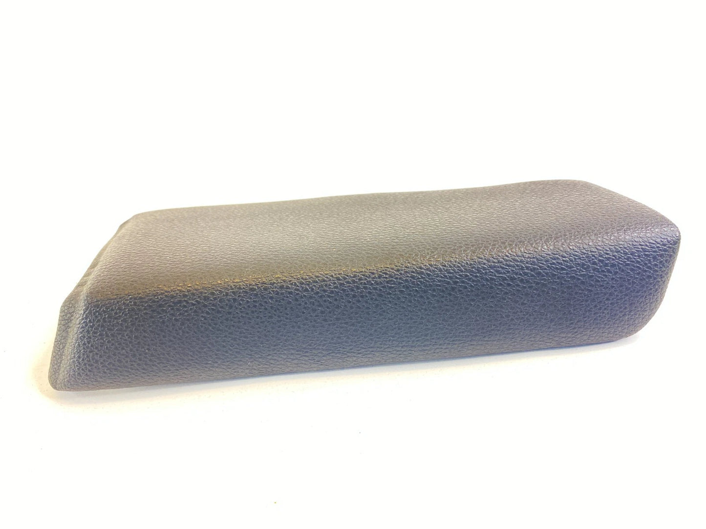 2011-2014 CHEVROLET CRUZE FRONT RIGHT PASSENGER INTERIOR DOOR PANEL ARMREST