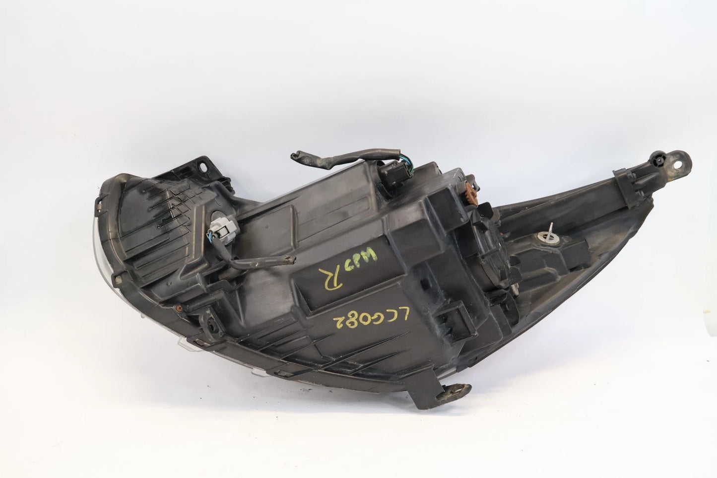 2012-2014 HYUNDAI ACCENT FRONT RIGHT HEADLIGHT HEADLAMP HALOGEN OEM FACTORY