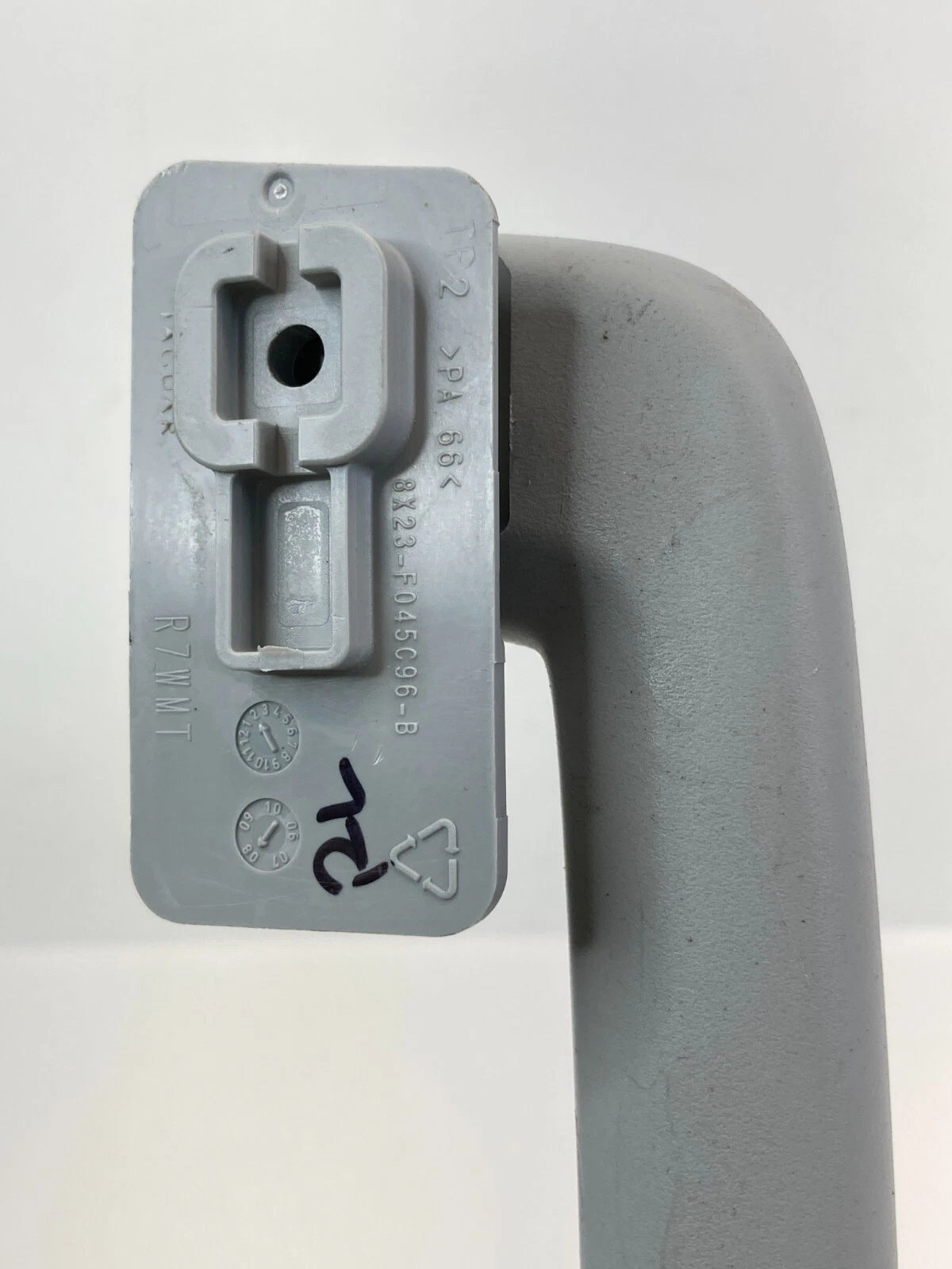 2009-2015 JAGUAR XF REAR LEFT SIDE INNER GRAB GRIP HANDLE 8X23-F045C96-B OEM