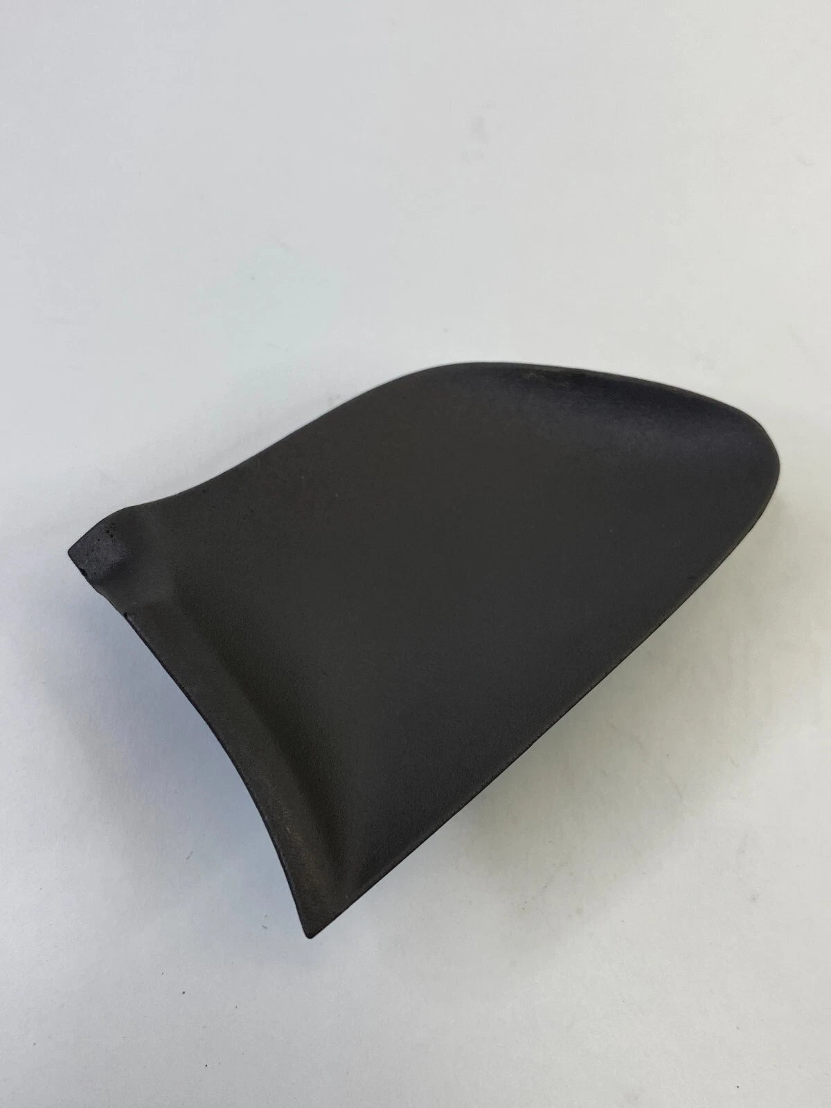 1998-2005 LEXUS GS300 REAR RIGHT SIDE INTERIOR DOOR HANDLE BEZEL PLUG CAP OEM