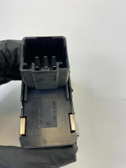 2008-2010 CHRYSLER TOWN & COUNTRY REAR LEFT DOOR POWER WINDOW SWITCH 04602531AB