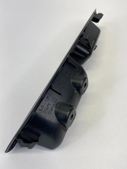 2006-2013 CHEVY IMPALA REAR RIGHT SIDE DOOR WINDOW SWITCH COVER BEZEL 1799354