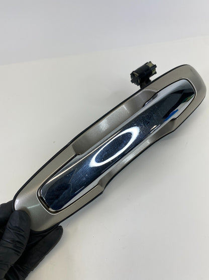 2003-2006 Suzuki XL-7 Front Left Driver Side Exterior Door Handle 82820-65D10