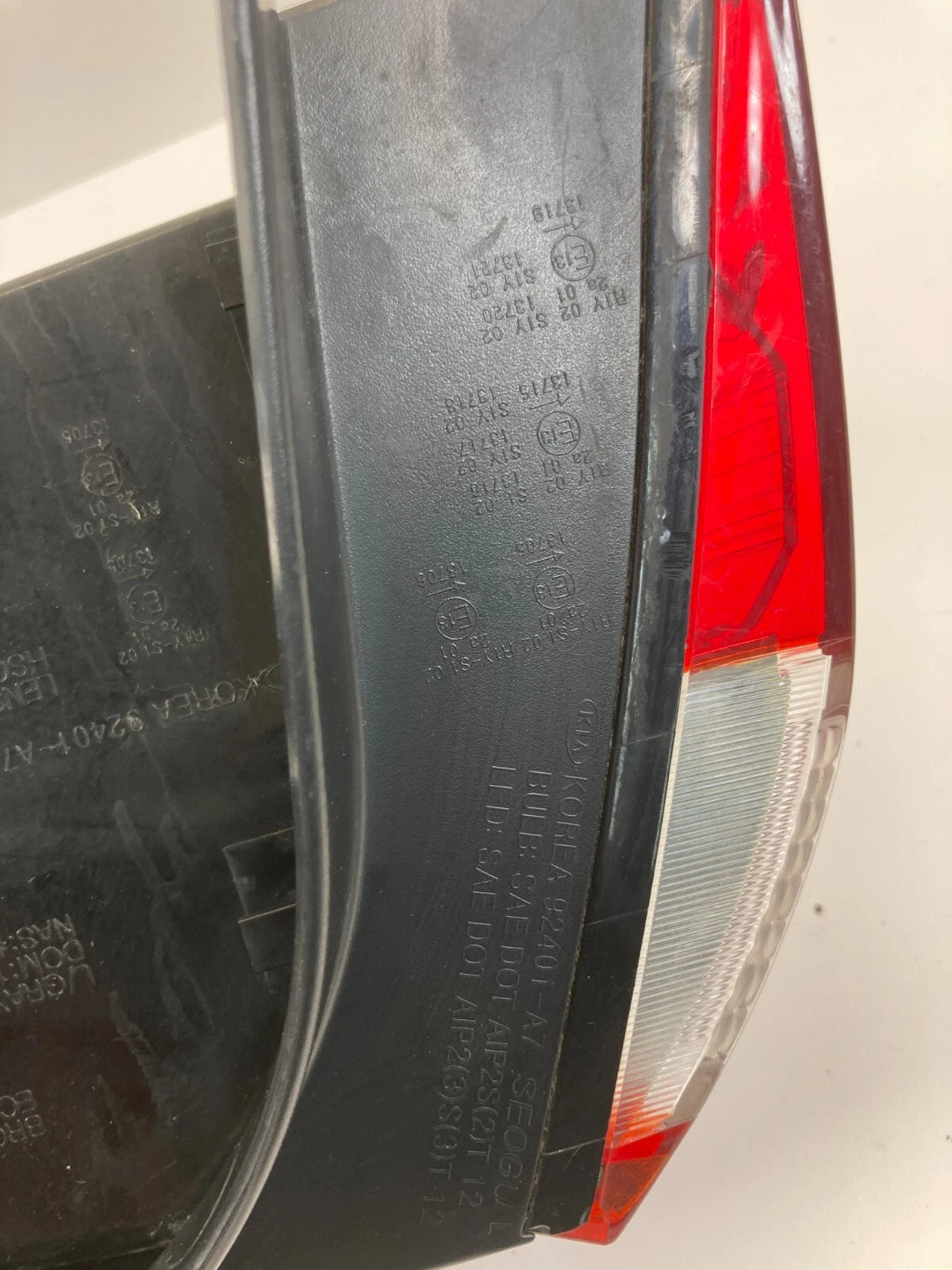 2014-2016 Kia Forte SEDAN Rear Left Driver Tail Lamp Light Outer Taillight Lamp