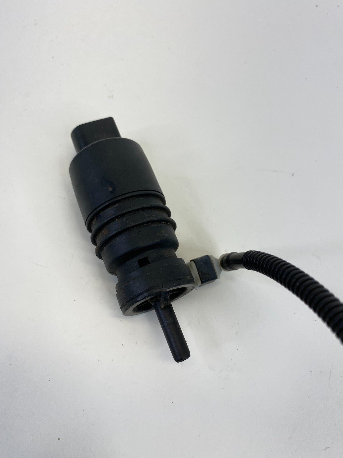 1999-2023 Volkswagen Jetta Front Windshield Washer Wiper Fluid Pump 1T0-955-651