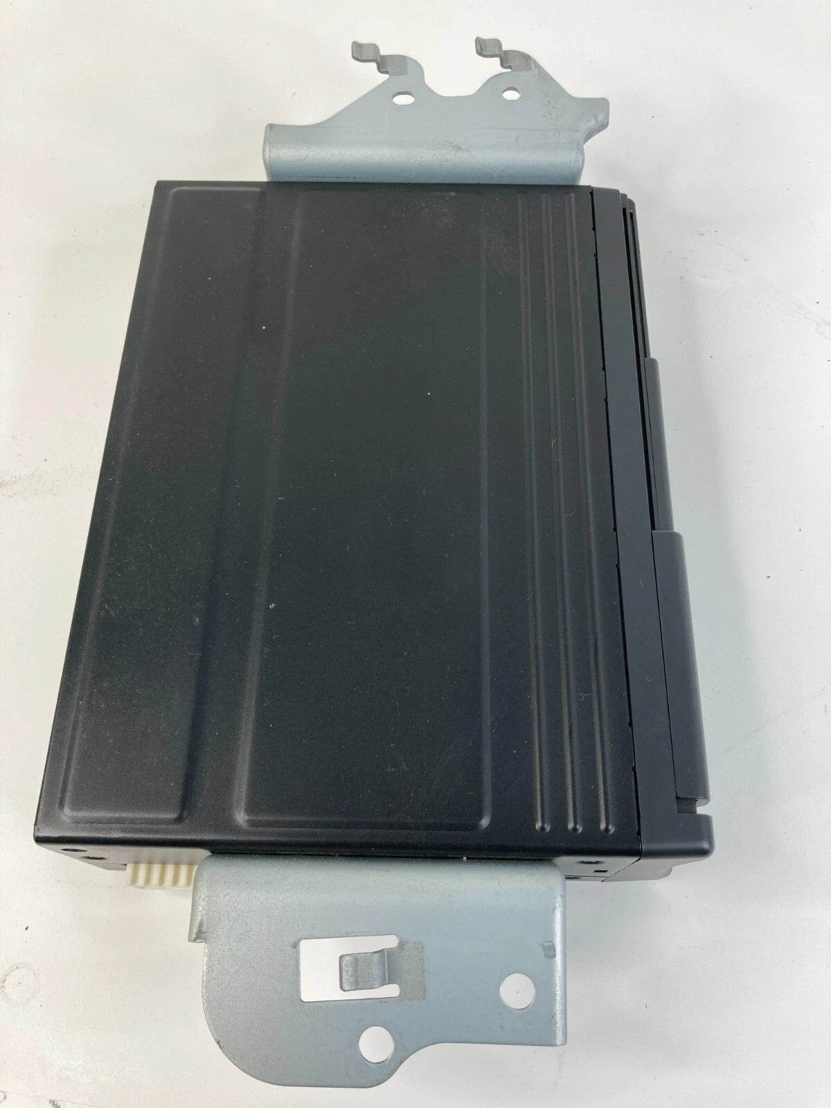 2007 2008 INFINITI G35 SEDAN TRUNK MOUNTED 6 DISC CD CHANGER PLAYER 28184-JK60A