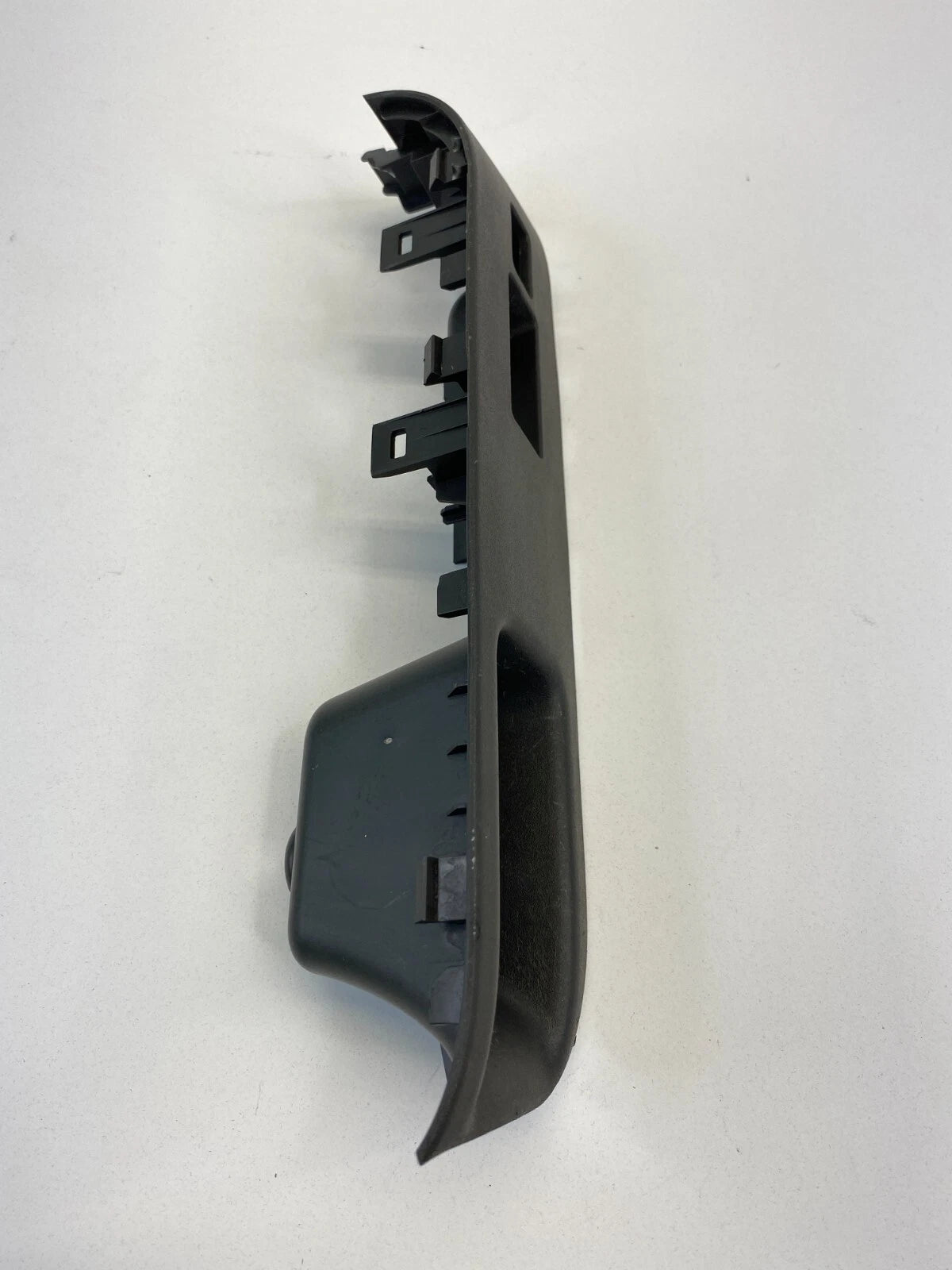 09-14 NISSAN CUBE FRONT RIGHT PASSENGER DOOR WINDOW SWITCH BEZEL OEM 80960-1FC0A
