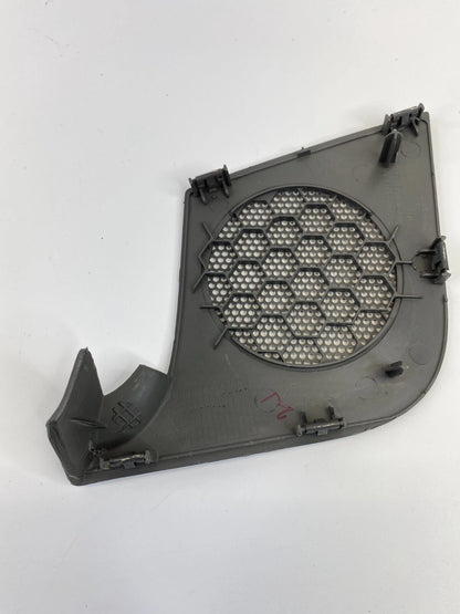 2005-2007 JEEP GRAND CHEROKEE DASH RIGHT SPEAKER GRILLE TRIM COVER 5KB00TRM OEM