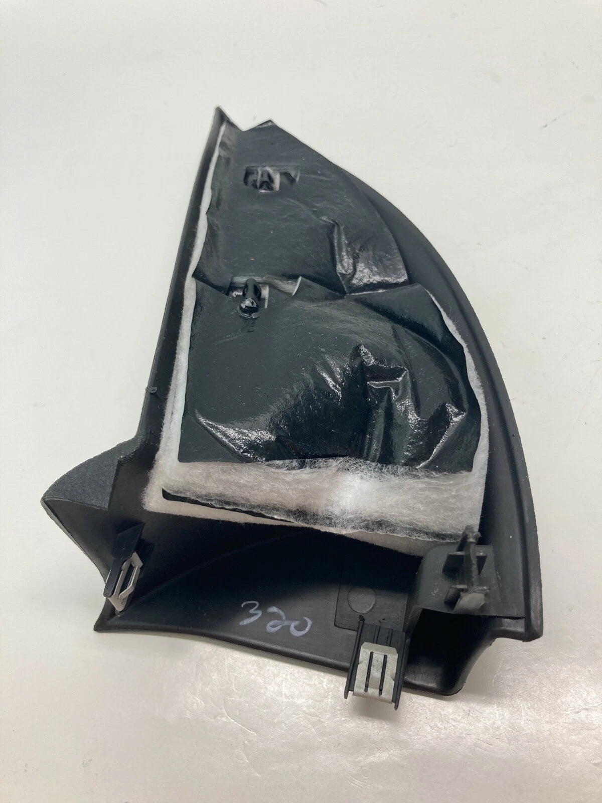 05 06 07 FORD FREESTYLE FRONT RIGHT PASSENGER SIDE DOOR MIRROR INNER COVER TRIM