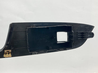 2010-2017 CHEVROLET EQUINOX FRONT RIGHT POWER WINDOW SWITCH BEZEL COVER 25946839