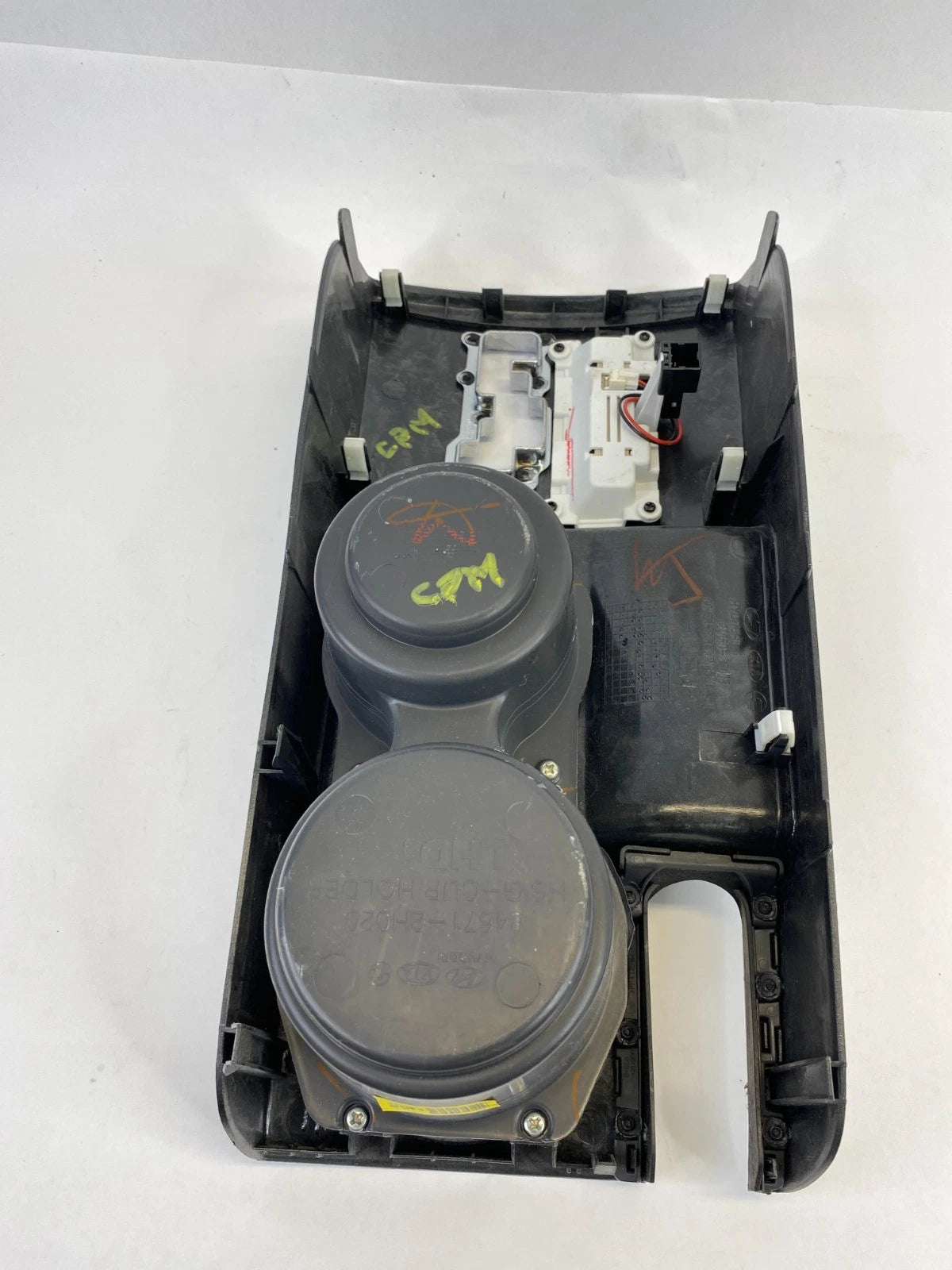 2007-2010 HYUNDAI ELANTRA CENTER CONSOLE SHIFTER BEZEL W/ CUP HOLDER 84650-2H100